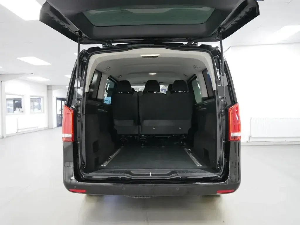 Used Mercedes Vito Premium 190 HP (139 kW) 2024 Black Van