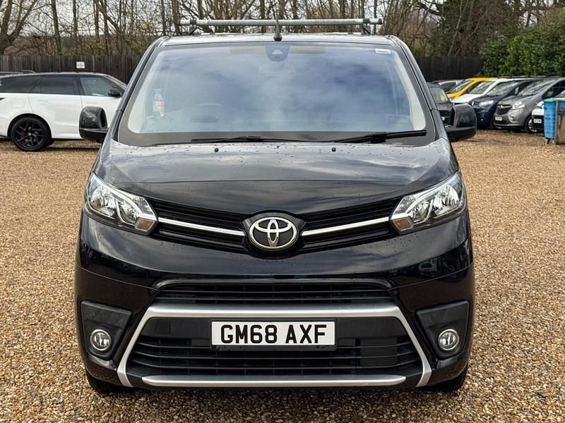 Used Toyota Proace Comfort 2018 Black MPV