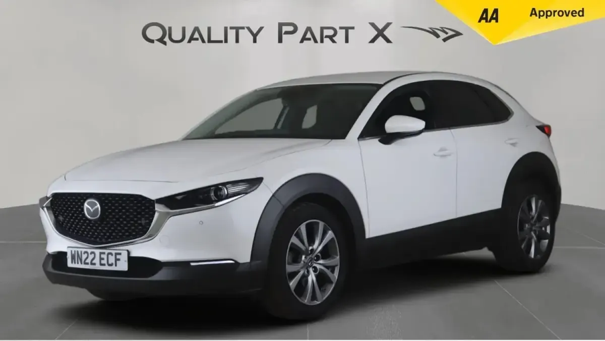 Begagnad Mazda CX-30 Inclusive 2022 Vit SUV
