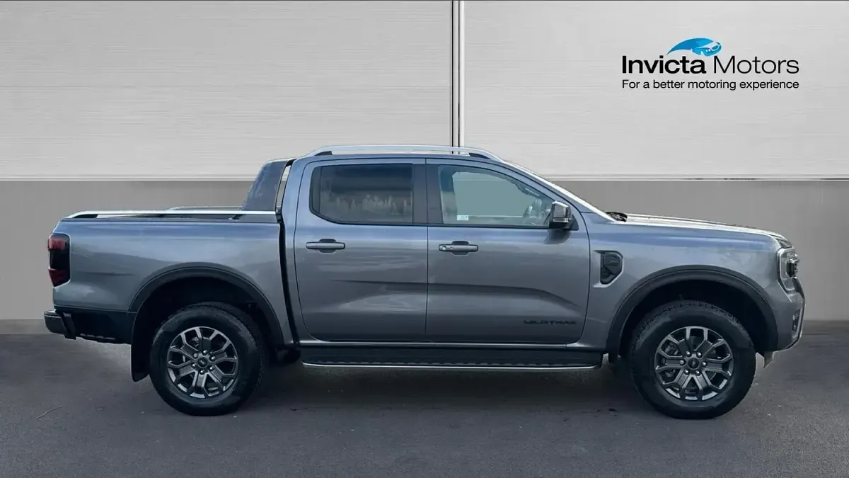 Used Ford Ranger Wildtrack 207 HP (152 kW) 2023 Grey metallic Pickup