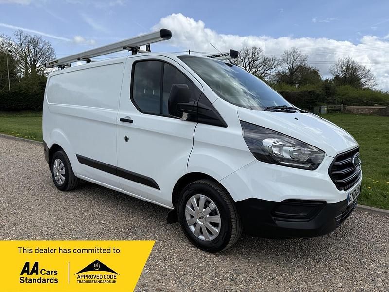 Used Ford Transit Custom 105 HP (77 kW) 2018 White Van