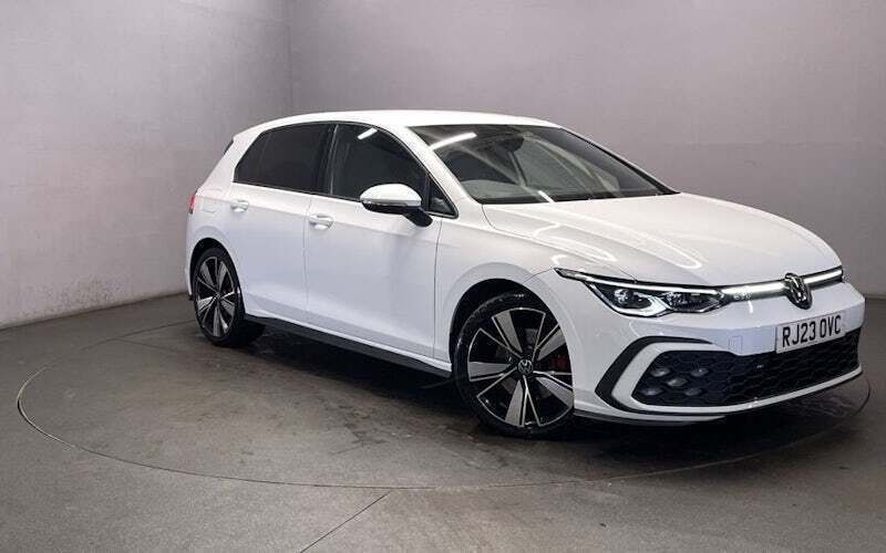 White Used 2023 VW Golf VIII GTD Hatchback | £26,999 (Fair price) - Image 1/4