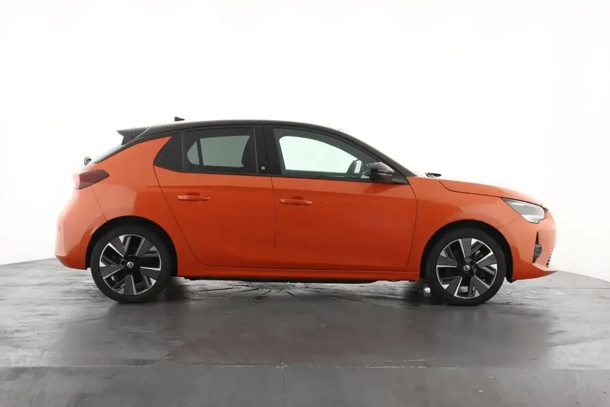 Used Vauxhall Corsa-e GS Line 98 kW (134 HP) 2022 Orange Hatchback