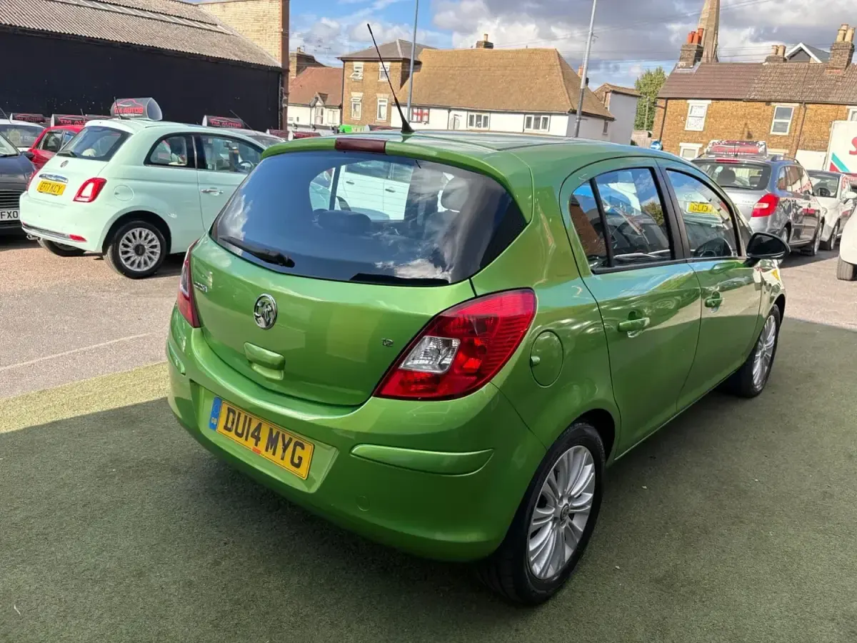 Used Vauxhall Corsa 2014 Green Hatchback