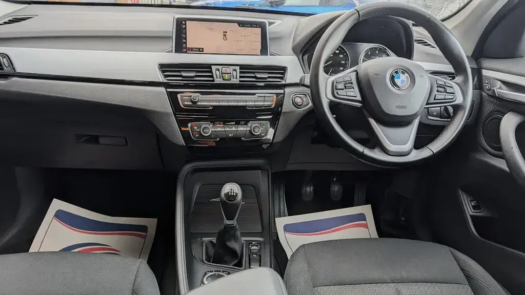 Używany BMW X1 Comfort Edition 150 KM (110 kW) 2020 Pomarańczowy SUV