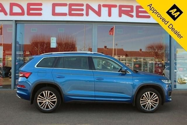 Used Skoda Kodiaq LAURIN & KLEMENT 190 HP (139 kW) 2023 Blue SUV