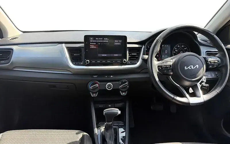 Used Kia Stonic 101 HP (74 kW) 2023 Grey SUV