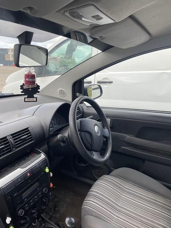 Used VW Fox 55 HP (40 kW) 2010 Black Hatchback