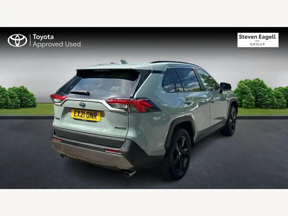 Used Toyota RAV4 Design 218 HP (160 kW) 2021 Green SUV