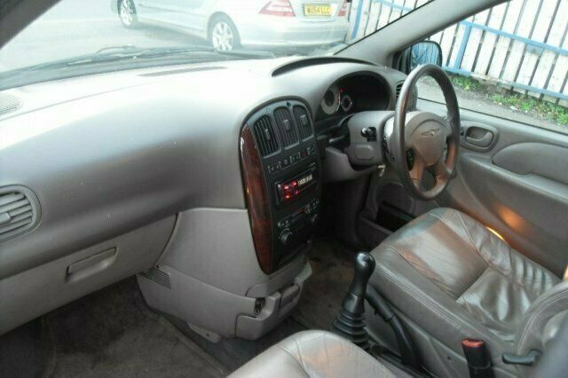 Used Chrysler Voyager 2002 MPV