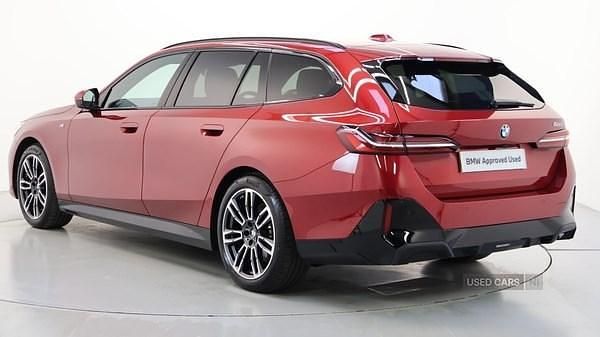 Used BMW 520 M Sport 205 HP (150 kW) 2025 Red Estate