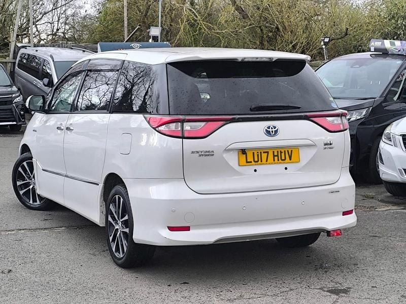 Used Toyota Estima Hybrid 2017 Pearl white Hatchback
