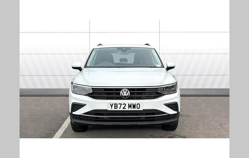Used VW Tiguan Life 150 HP (110 kW) 2023 White SUV