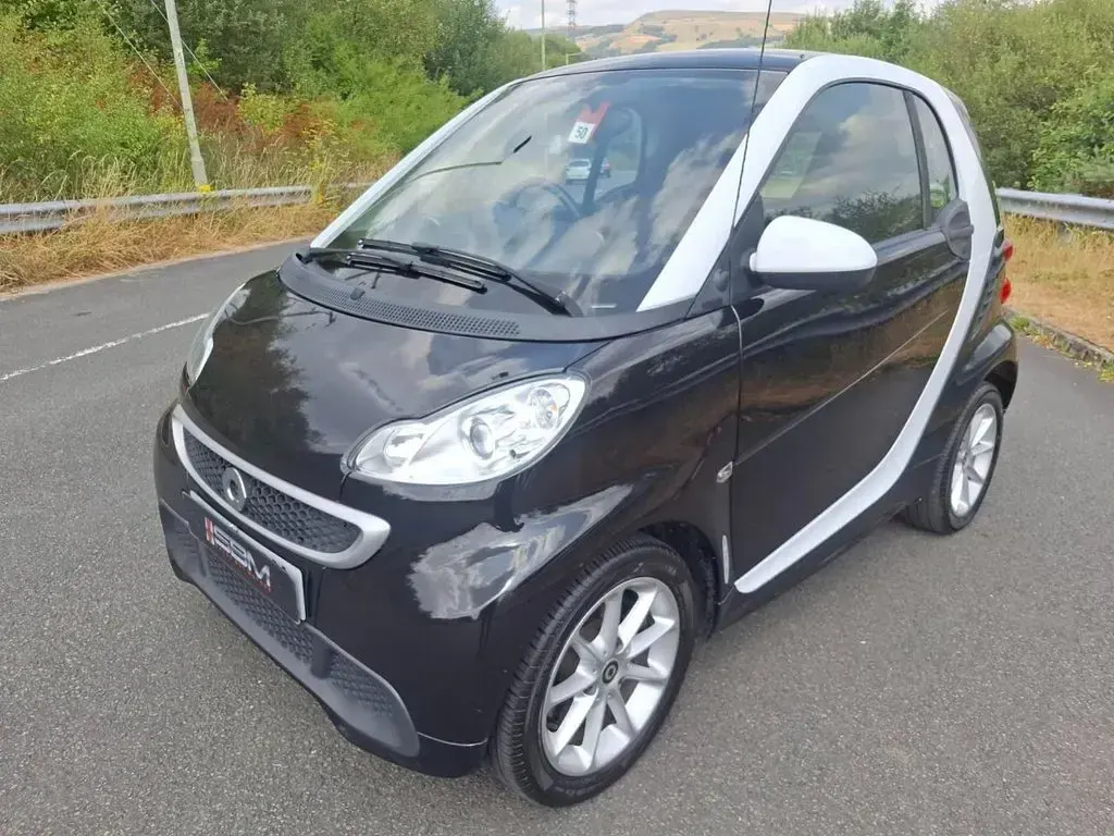Used Smart ForTwo Coupé Passion 71 HP (52 kW) 2013 Black Coupe