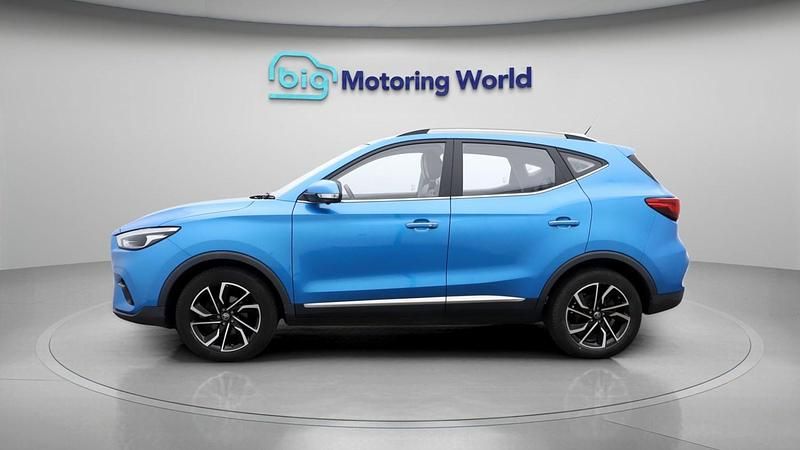 Used MG ZS Exclusive 110 HP (80 kW) 2022 Blue SUV