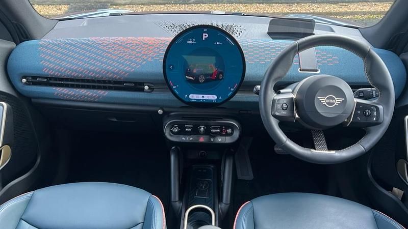 Used Mini Aceman Exclusive 160 kW (218 HP) 2024 Blue SUV