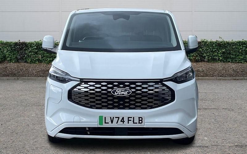 Used Ford Transit Limited 100 kW (136 HP) 2025 Van