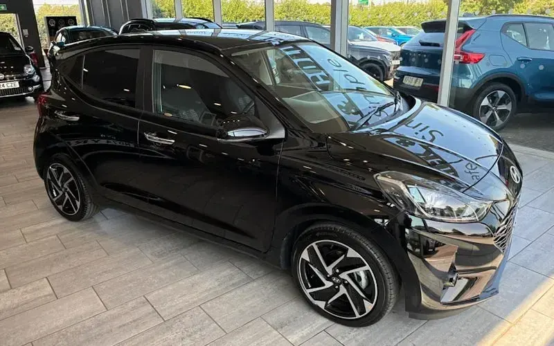 New Hyundai i10 Premium 79 HP (58 kW) 2026 Hatchback