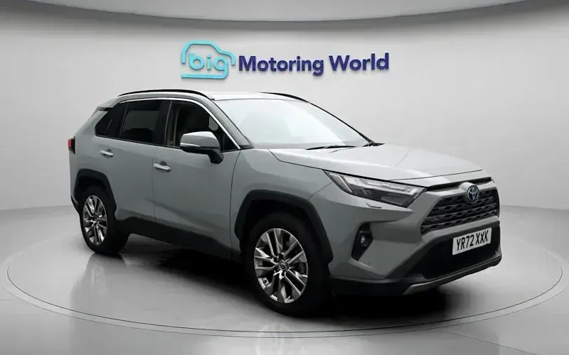 Used Toyota RAV4 Hybrid 218 HP (160 kW) 2025 SUV