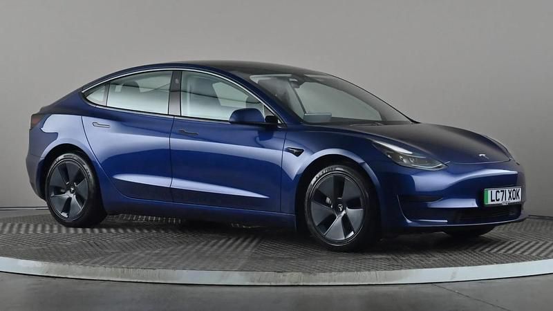 Used Tesla Model 3 Standard Range 180 kW (245 HP) 2021 Blue Sedan