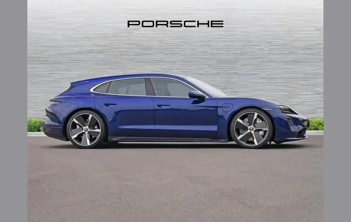 Used Porsche Taycan 500 kW (680 HP) 2022 Blue Estate