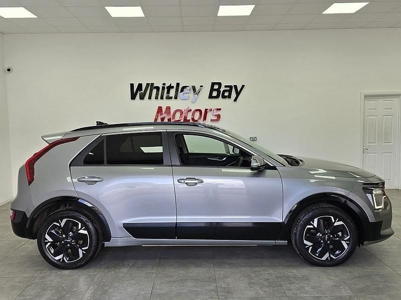 Used Kia e-Niro 11 kW (15 HP) 2022 Grey SUV