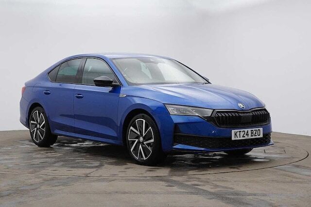 Race blue metallic Used 2024 Skoda Octavia SportLine Hatchback | £26,895 - Image 1/4