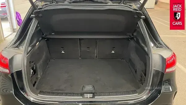 Used Mercedes GLA220 Executive 190 HP (139 kW) 2023 Black SUV