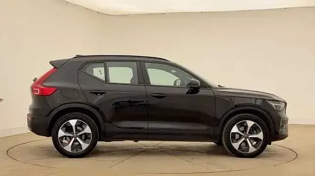Used Volvo XC40 Plus 197 HP (144 kW) 2025 Onyx black SUV