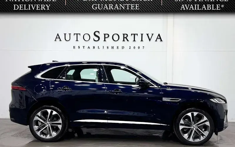 Begagnad Jaguar F-Pace R-Dynamic 404 HK (297 kW) 2024 Blå SUV