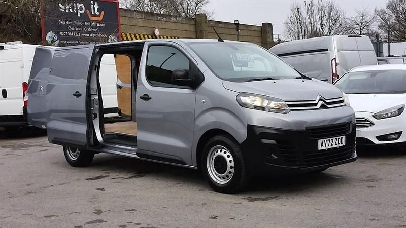 Used Citroën Dispatch 145 HP (106 kW) 2022 Grey MPV