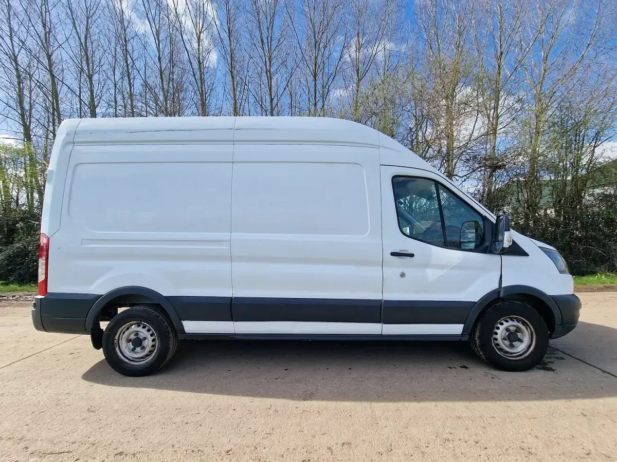 Used Ford Transit 130 HP (95 kW) 2016 White Van