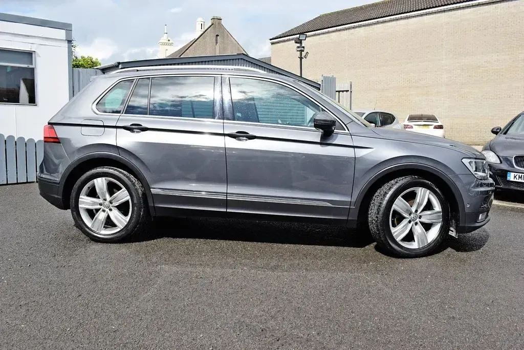 Used VW Tiguan Match 130 HP (95 kW) 2020 Grey SUV