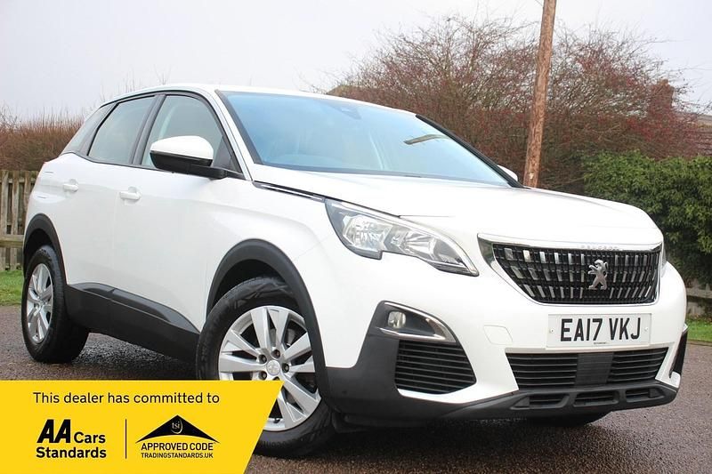 Used Peugeot 3008 Active 2017 White Hatchback