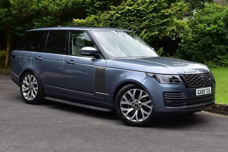 Blue Used 2019 Land Rover Range Rover Vogue SE SUV | £33,000 (Fair price) - Image 1/4