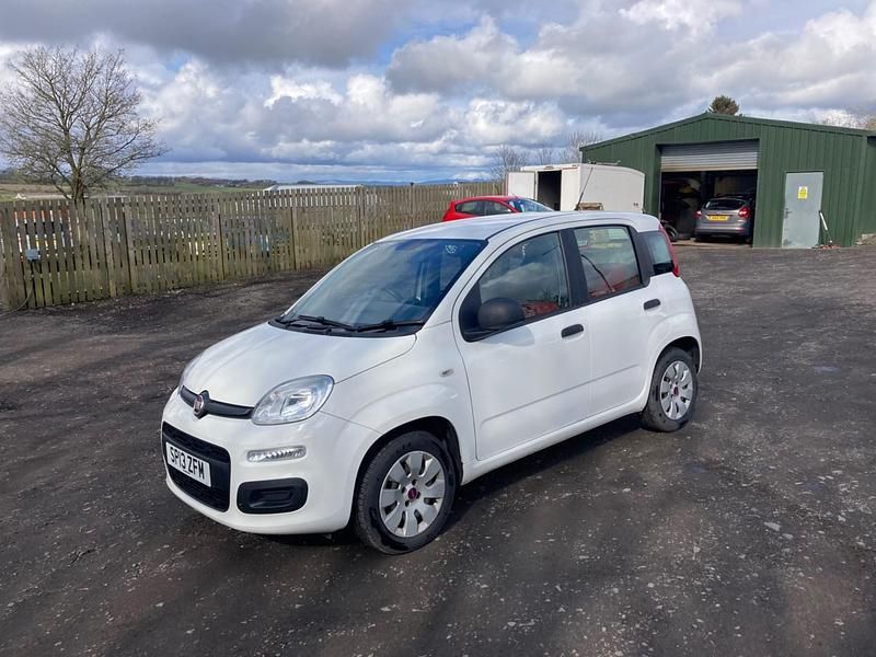 Used Fiat Panda Pop 69 HP (50 kW) 2013 White Hatchback