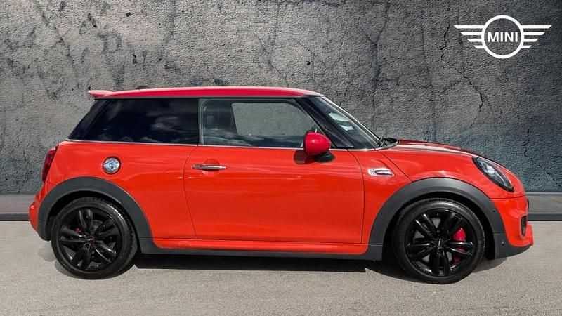 Used Mini John Cooper Works Hatch 228 HP (167 kW) 2020 Orange Hatchback