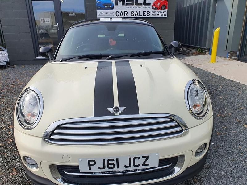 White Used 2012 Mini Cooper Coupé Coupe | £3,450 (A bit pricey) - Image 1/4