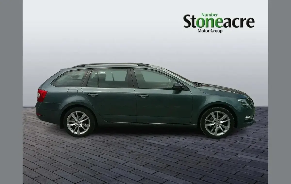 Used Skoda Octavia SE L 150 HP (110 kW) 2019 Grey Estate