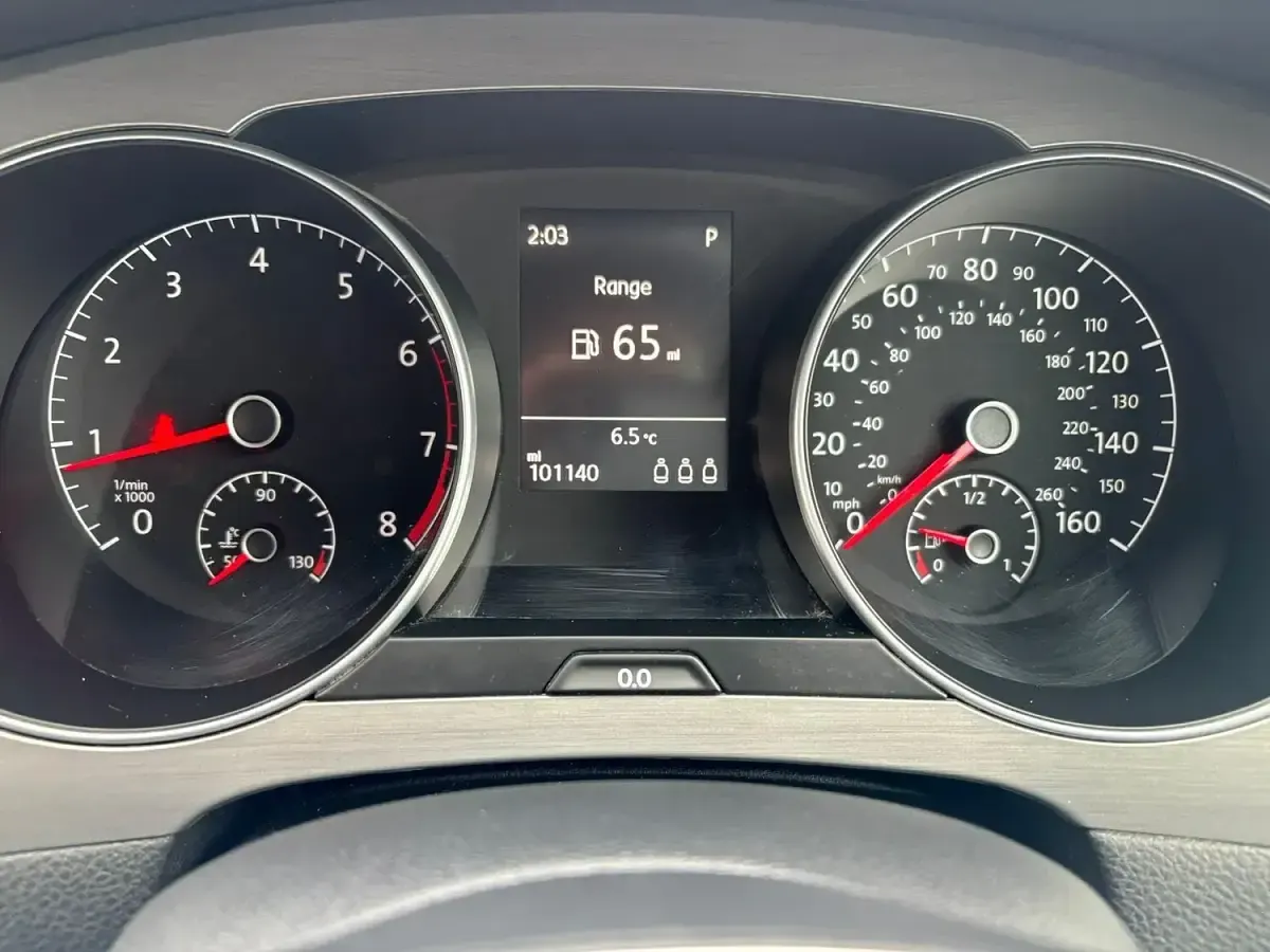Used VW Golf Sportsvan SE 125 HP (91 kW) 2014 Black MPV