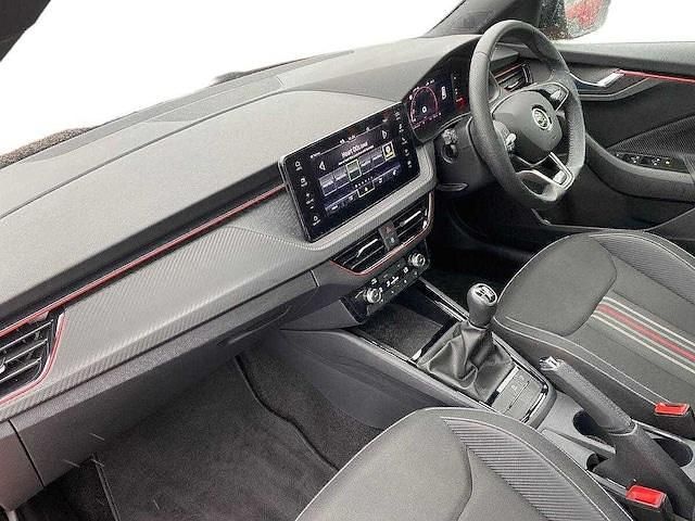 Image 2/4