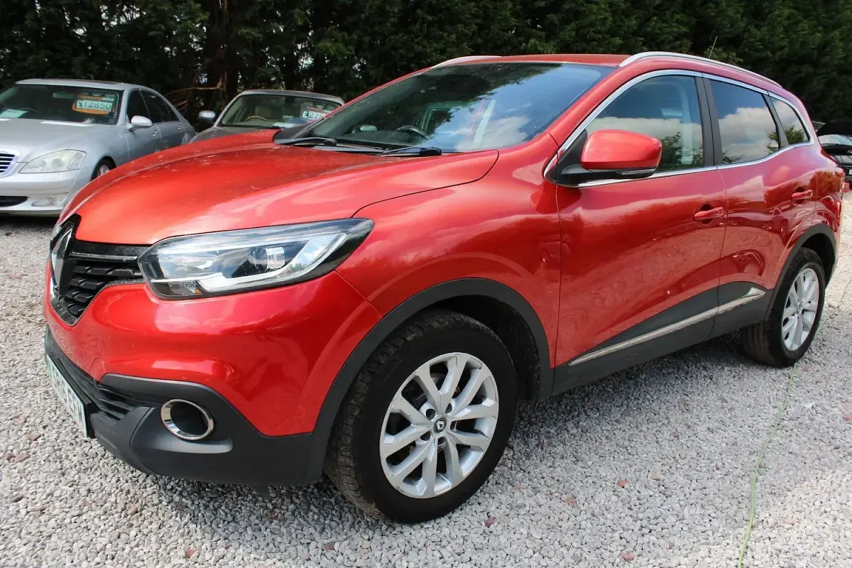 Used Renault Kadjar Dynamique 110 HP (80 kW) 2016 Red SUV
