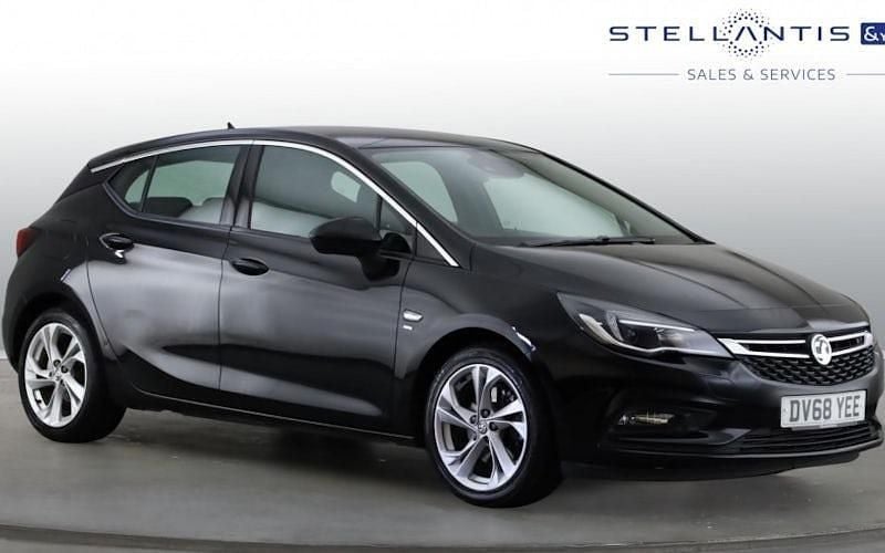 Used Vauxhall Astra SRi 200 HP (147 kW) 2019 Hatchback