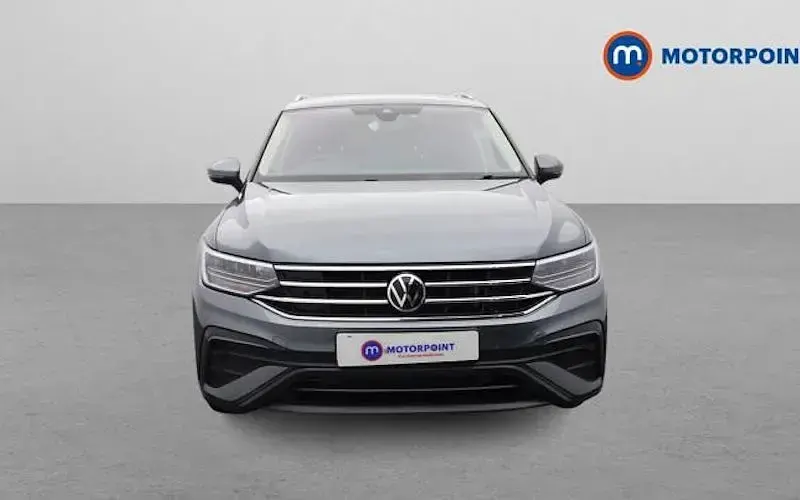 Used VW Tiguan Allspace Life 150 HP (110 kW) 2023 Grey SUV