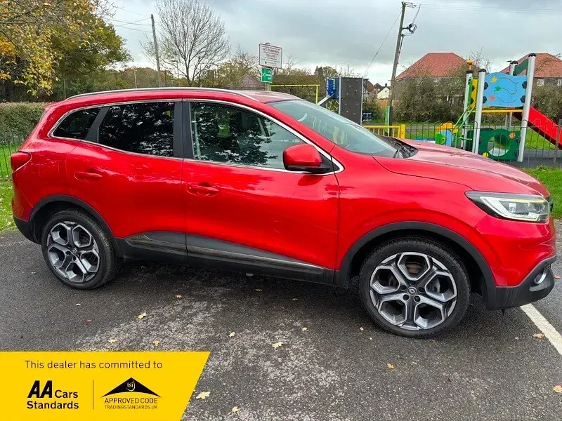Used Renault Kadjar Dynamique 130 HP (95 kW) 2016 Red SUV
