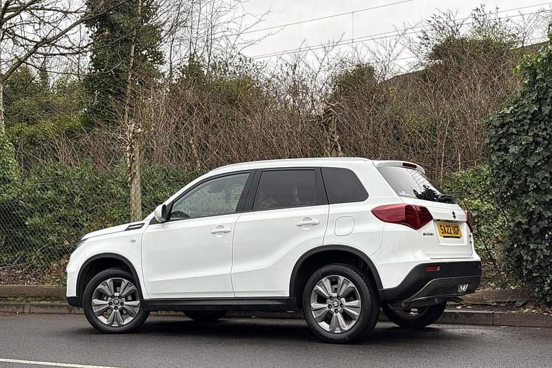 Used Suzuki Vitara SZ-T 2022 White SUV