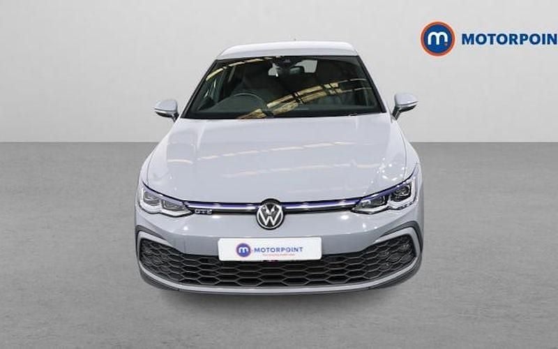 Second-hand VW Golf VIII GTE 245 CP (180 kW) 2023 Gri Hatchback