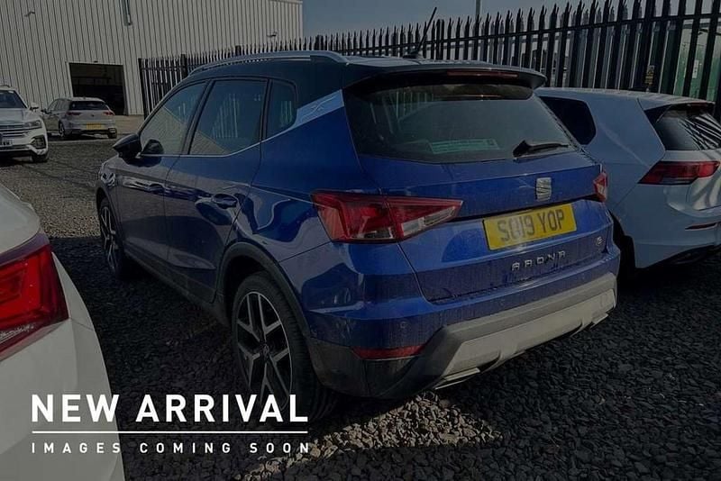Used Seat Arona FR 148 HP (108 kW) 2018 Blue SUV