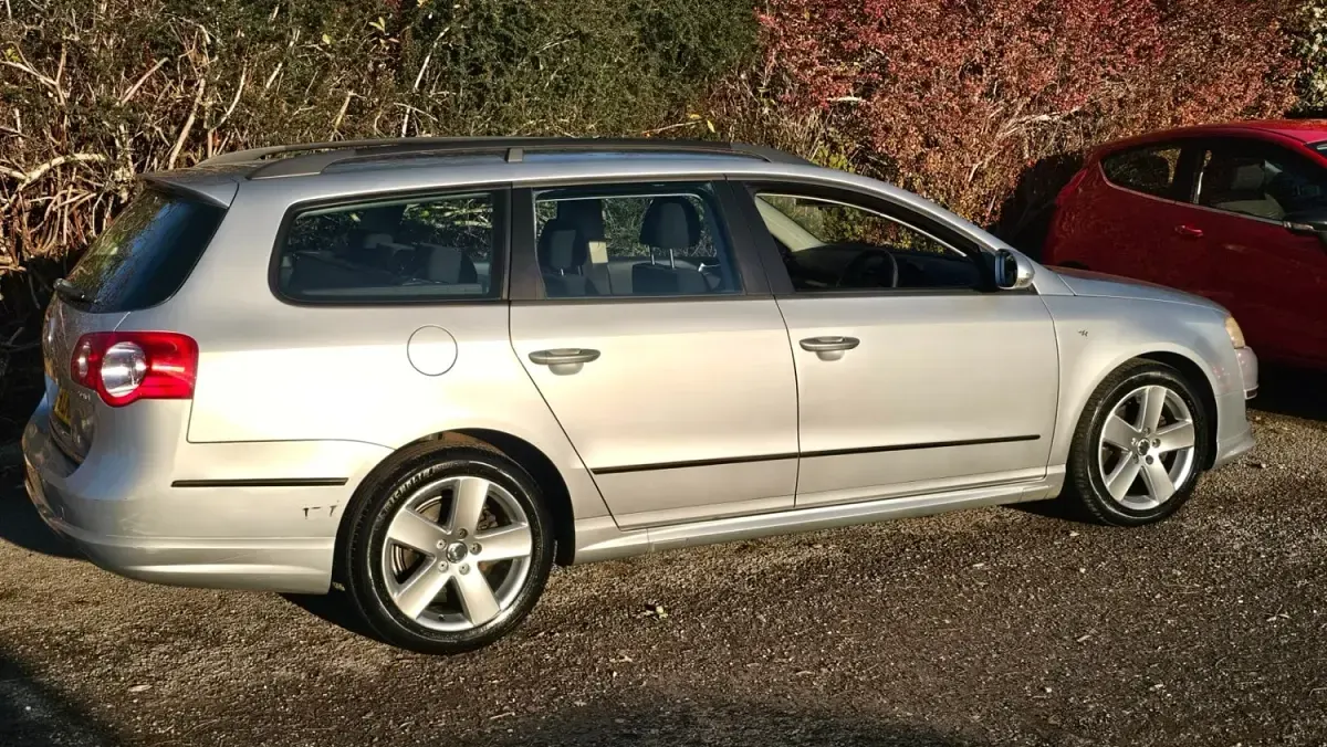 Używany VW Passat R-line 170 KM (125 kW) 2009 Srebrny Kombi