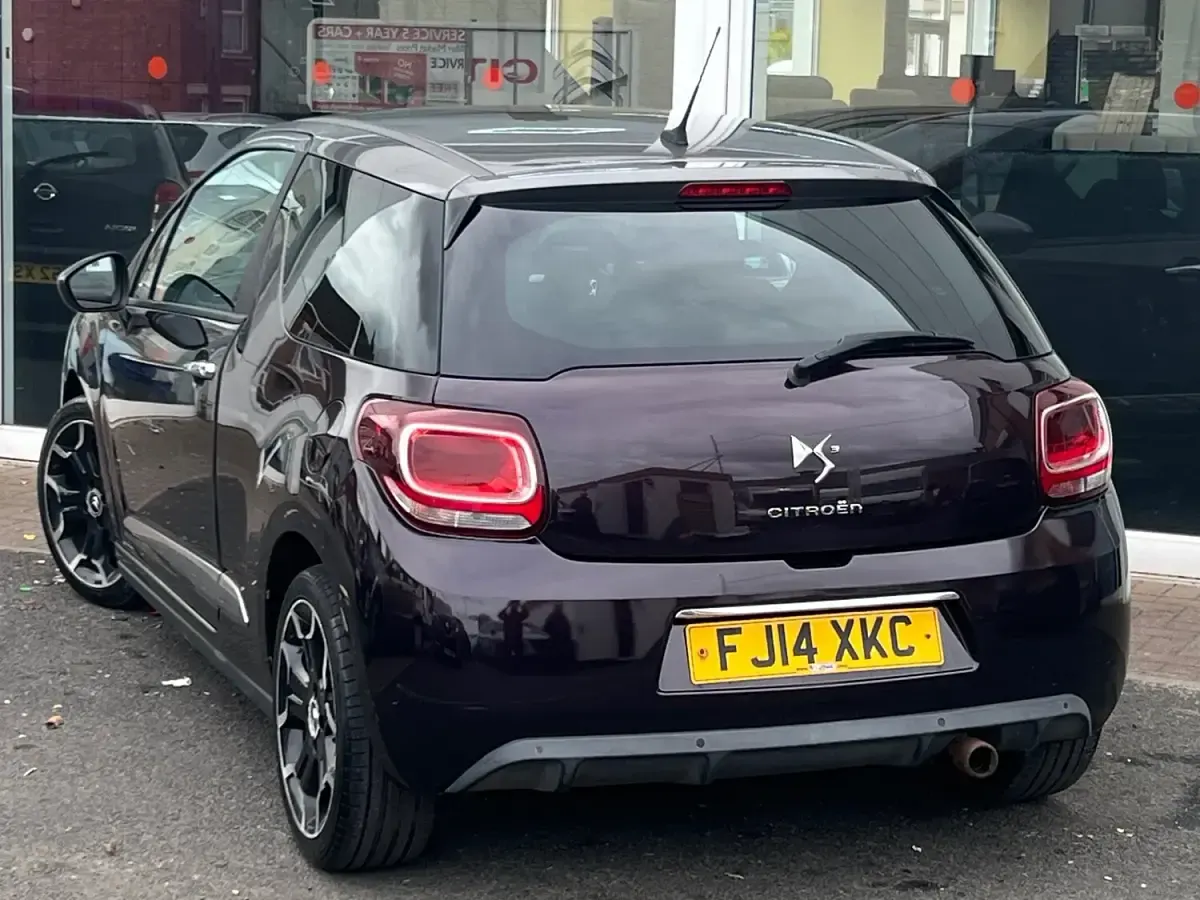 Used Citroën DS3 2014 Mauvepurple Hatchback